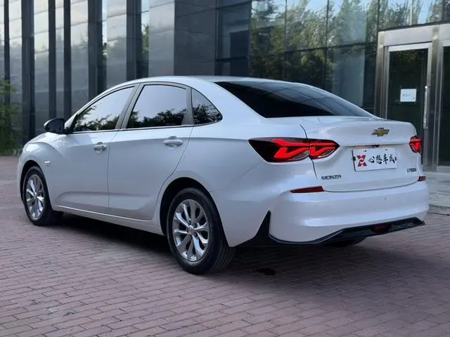 Chevrolet Cruze 1.5L Dual Clutch Enjoy Edition