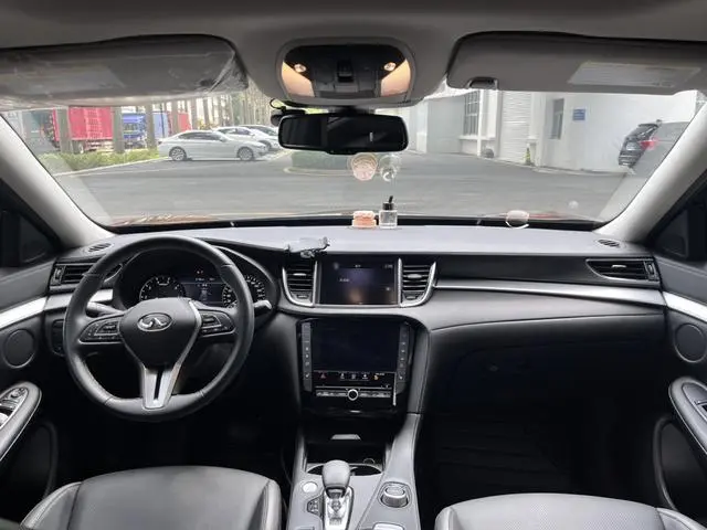 Infiniti Infiniti QX50 Facelift 2.0T four-wheel drive elite edition