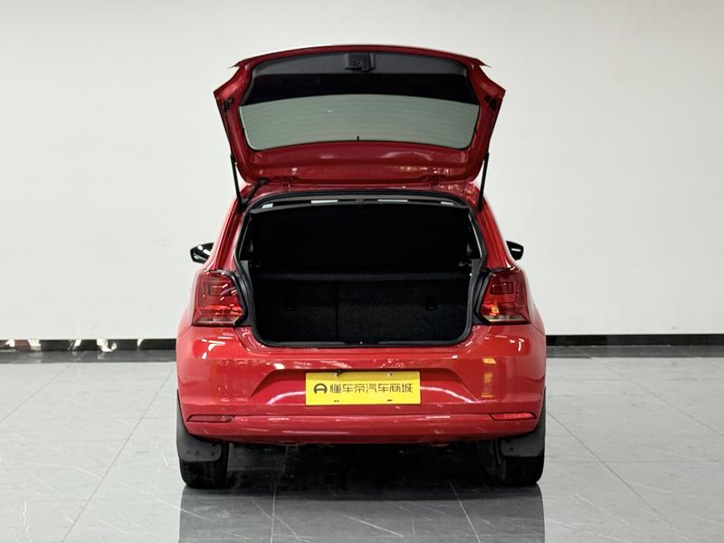 Volkswagen Polo 2014