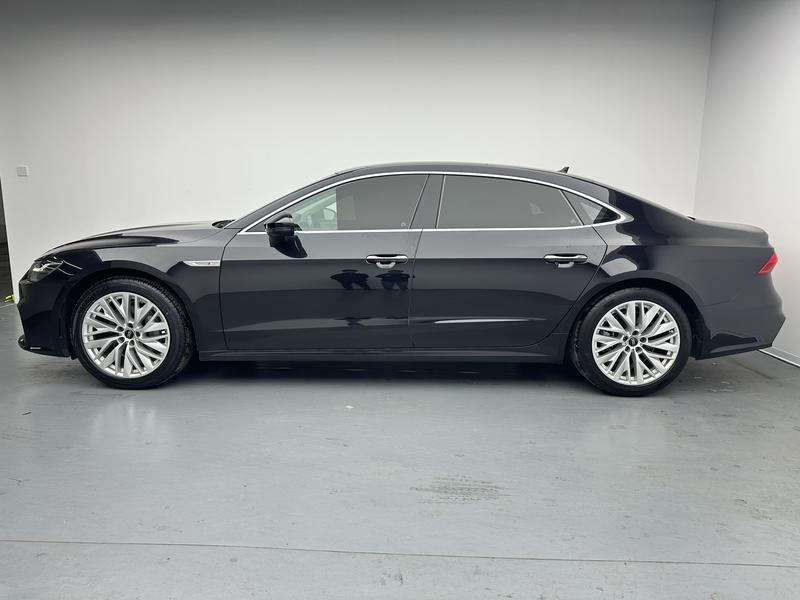 Audi Audi A7L 2024