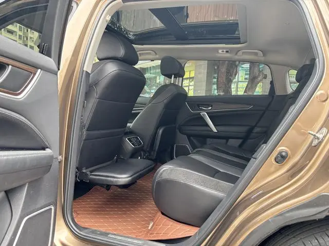 Honda Crown Road 370TURBO Four-wheel drive Exclusive Edition