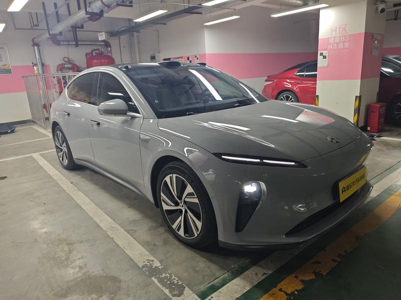 NIO NIO ET5 2024