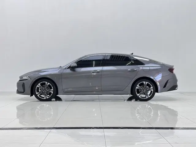 Kia Kia K5 270T CVVD Luxury Technology Edition