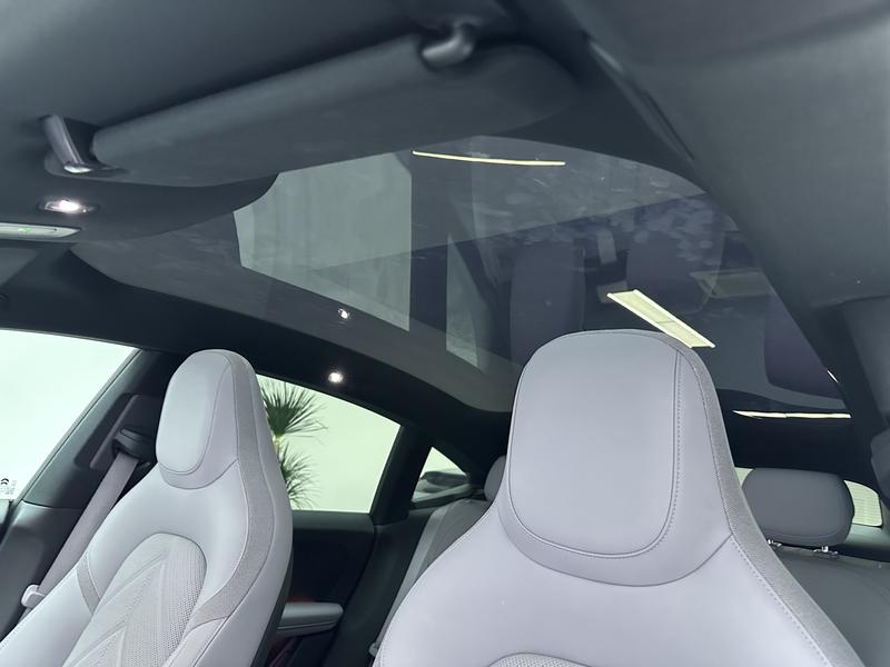 NIO NIO ET5 2025