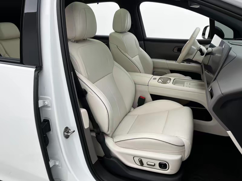 Li Auto Ideal i6 2025