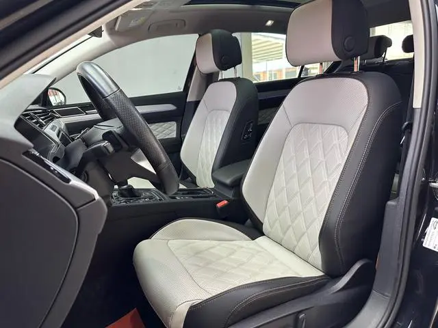 Volkswagen Magotan 2 million commemorative edition 330TSI DSG Luxury models
