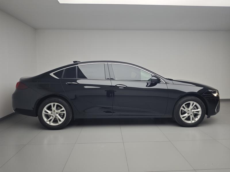 Buick Regal 2024