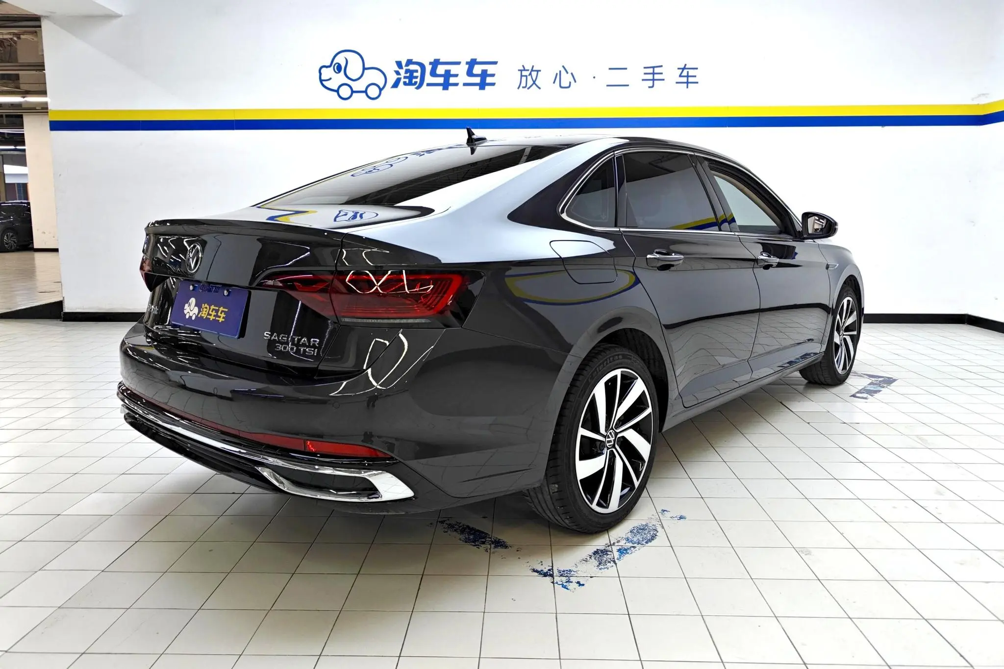 Volkswagen Sagitar 300TSI DSG Beyond Edition