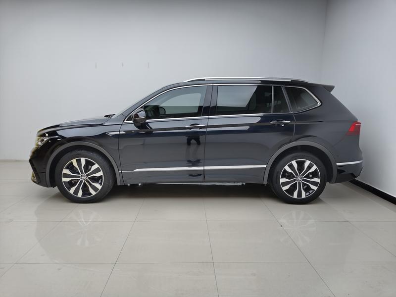 Volkswagen Tiguan L 2022