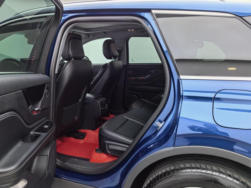 Lincoln adventurer 2020