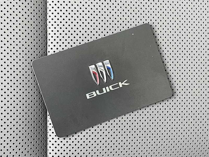 Buick Buick E5 2025