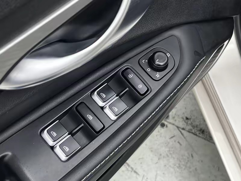 Geely Emgrand 2020
