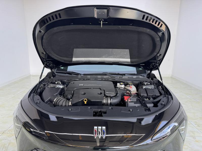 Buick LaCrosse 2023