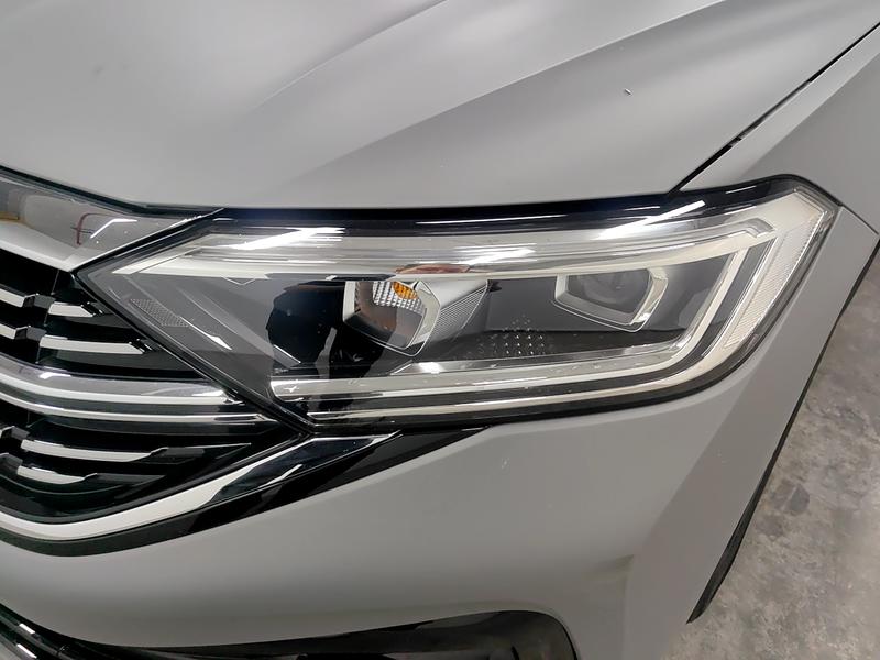 Volkswagen Sagitar 2023