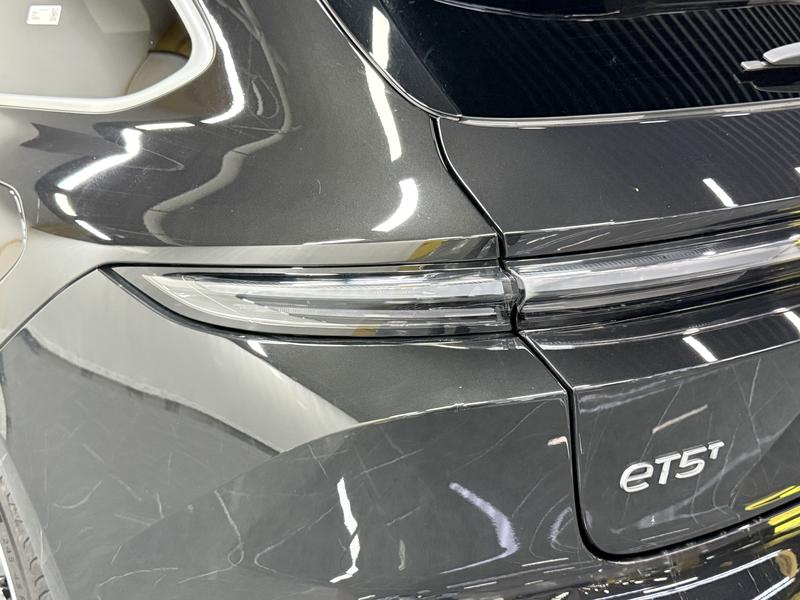 NIO NIO ET5 Touring 2024