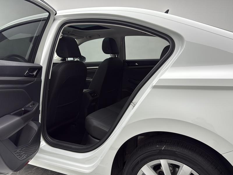 Volkswagen Bora 2021