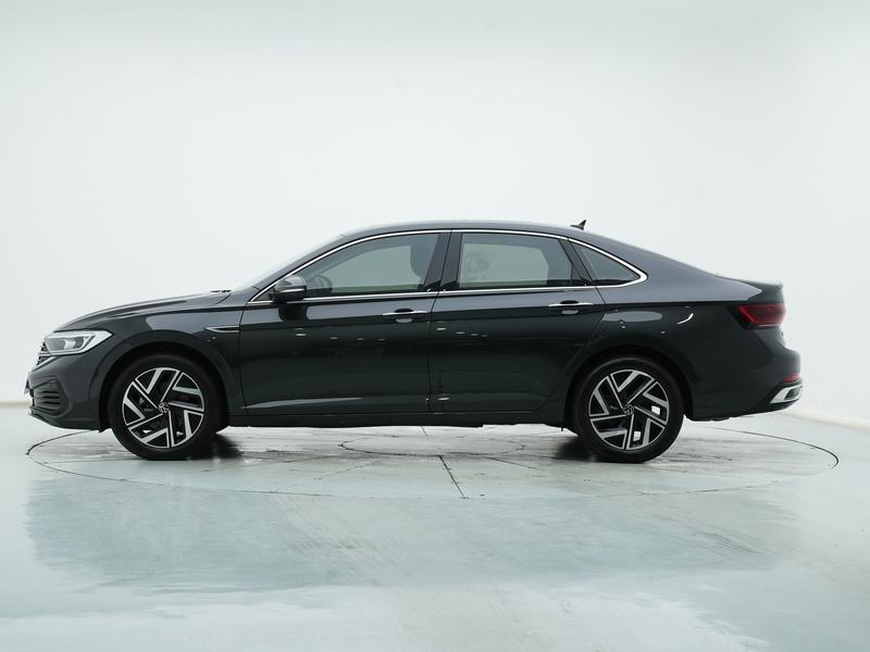Volkswagen Sagitar 2023