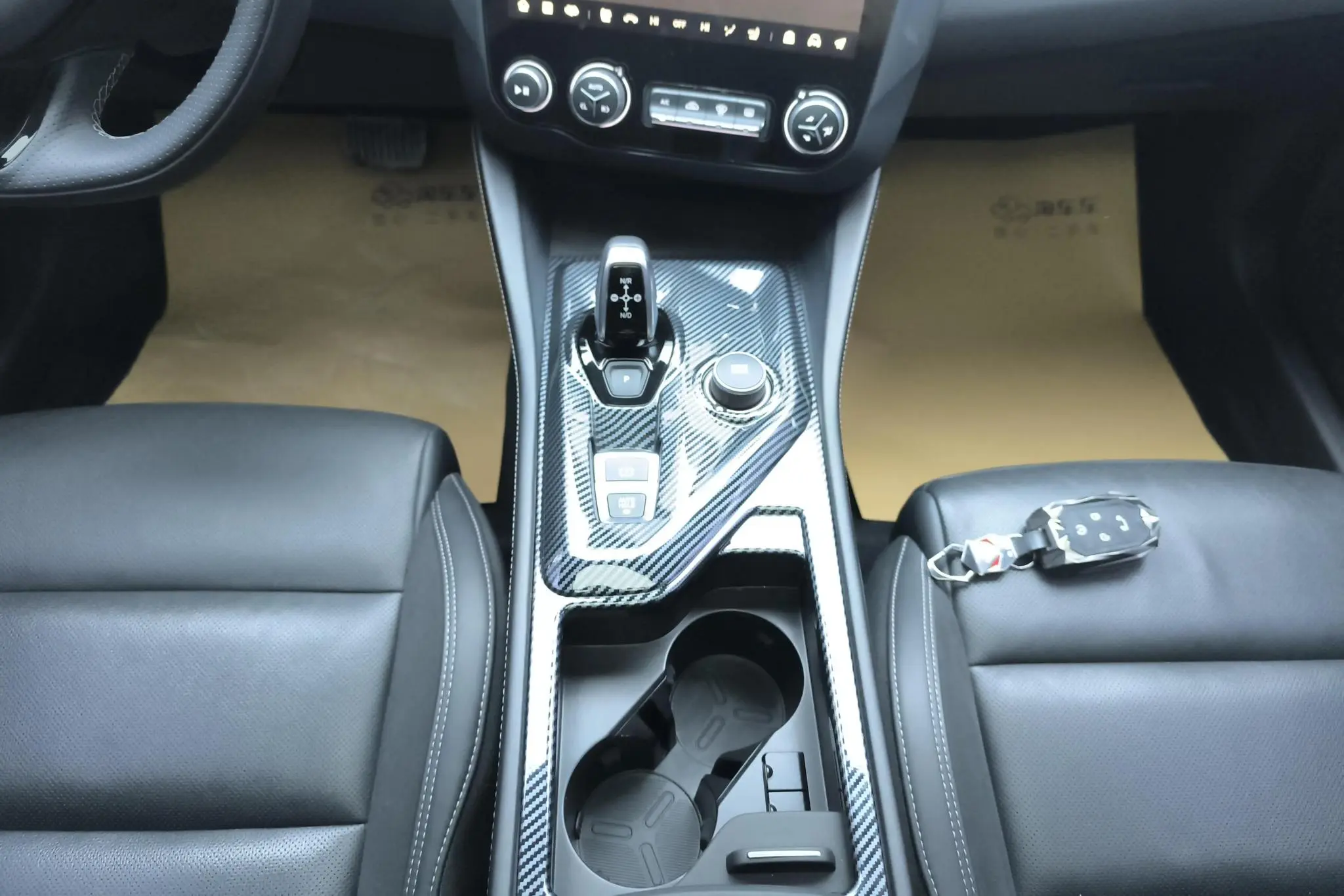 LYNK & CO Lynk 03 2.0 TD DCT Jin Pro