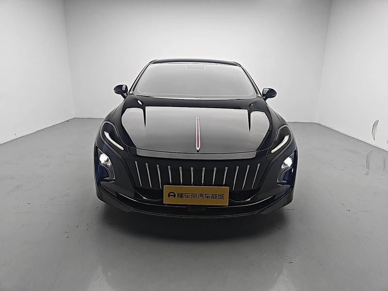 Hongqi Hongqi E-QM5 2024