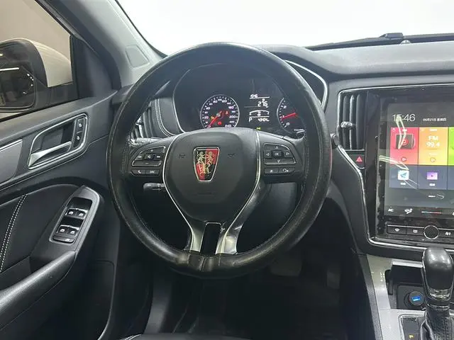 Roewe Roewe RX5 20T automatic 4G interconnection million flagship models