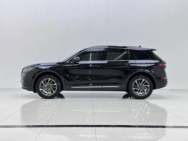 Lincoln Adventurer 2.0T two-wheel drive Exclusive edition