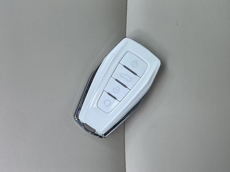 Geely Geely ICON 2023
