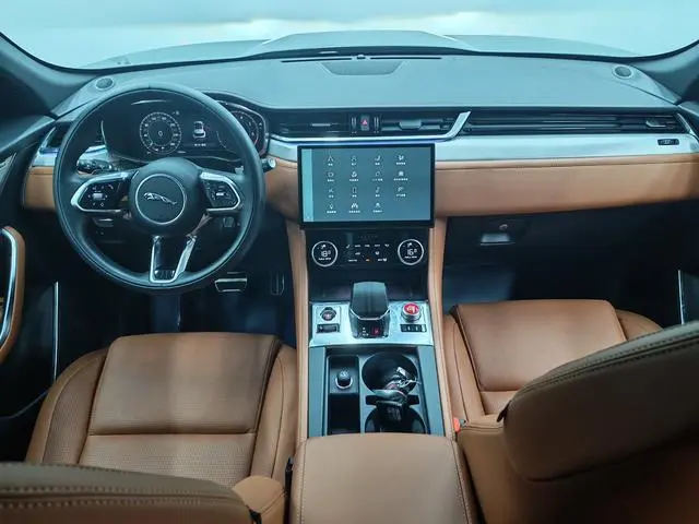 Jaguar Jaguar F-PACE P250 R-Dynamic SE