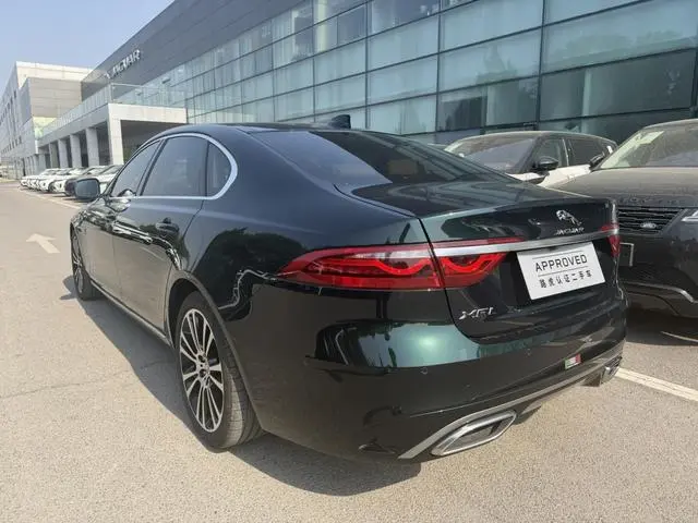 Jaguar Jaguar XFL 2.0T P250 two-wheel drive Exclusive Deluxe Edition