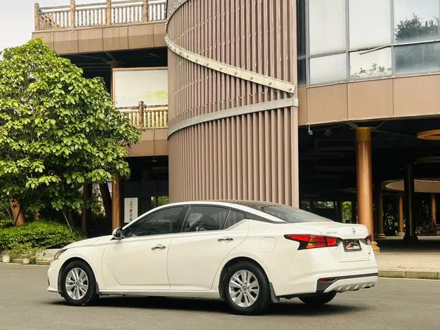 Nissan Teana 2.0 L XL Comfort Edition