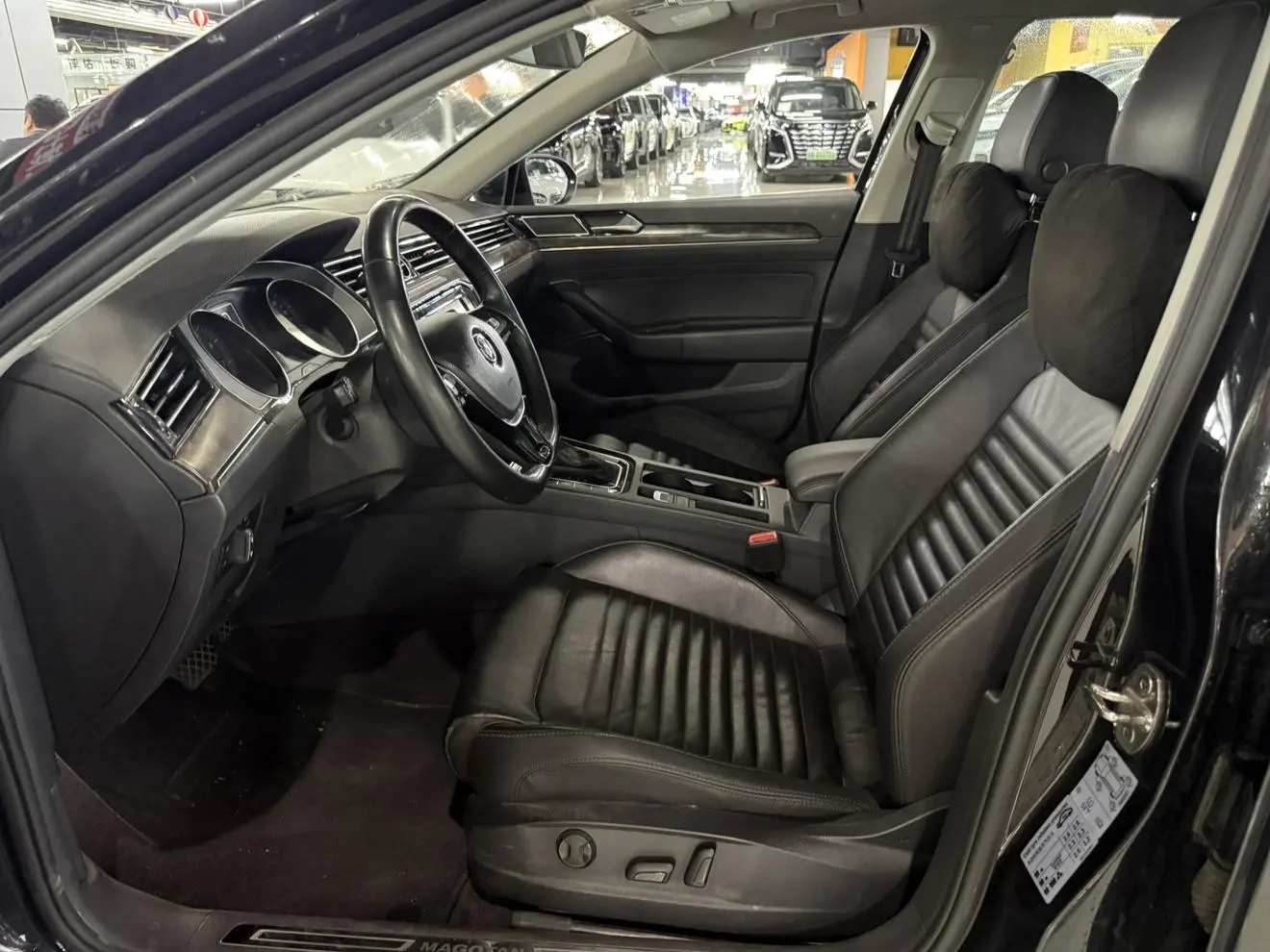 Volkswagen Magotan 330TSI DSG luxury Country V