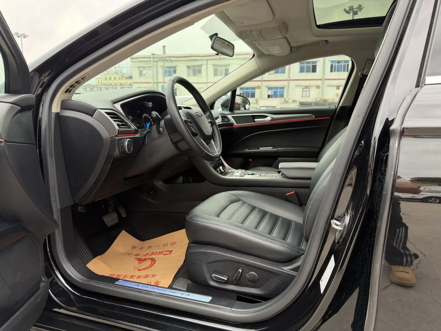 Ford Mondeo EcoBoost 180 Luxury