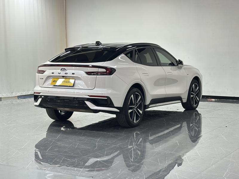 Ford EVOS 2022