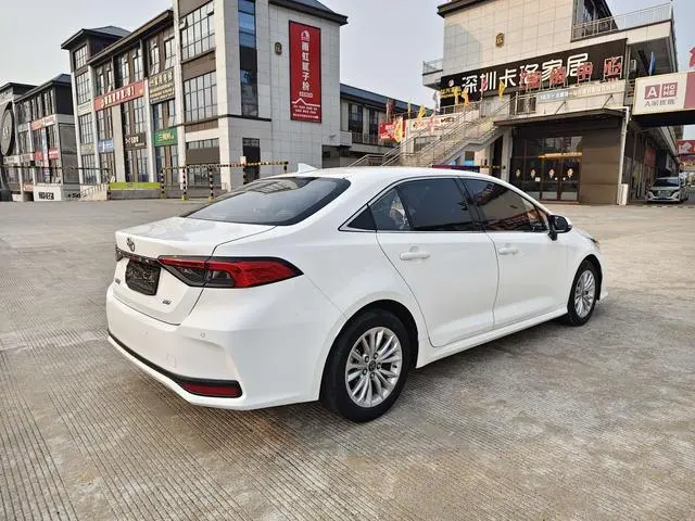 TOYOTA Asian lion 2.0L CVT Elite Edition