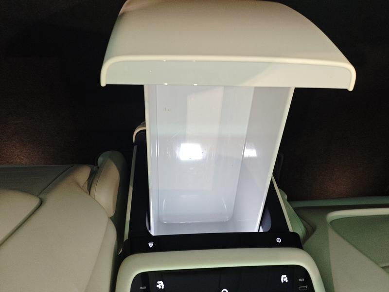 Li Auto Ideal i6 2025