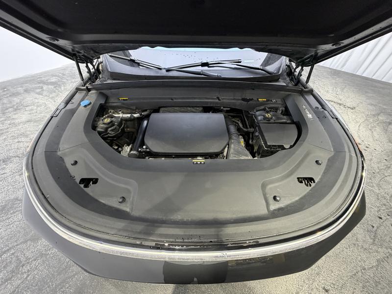 Li Auto Ideal L8 2023