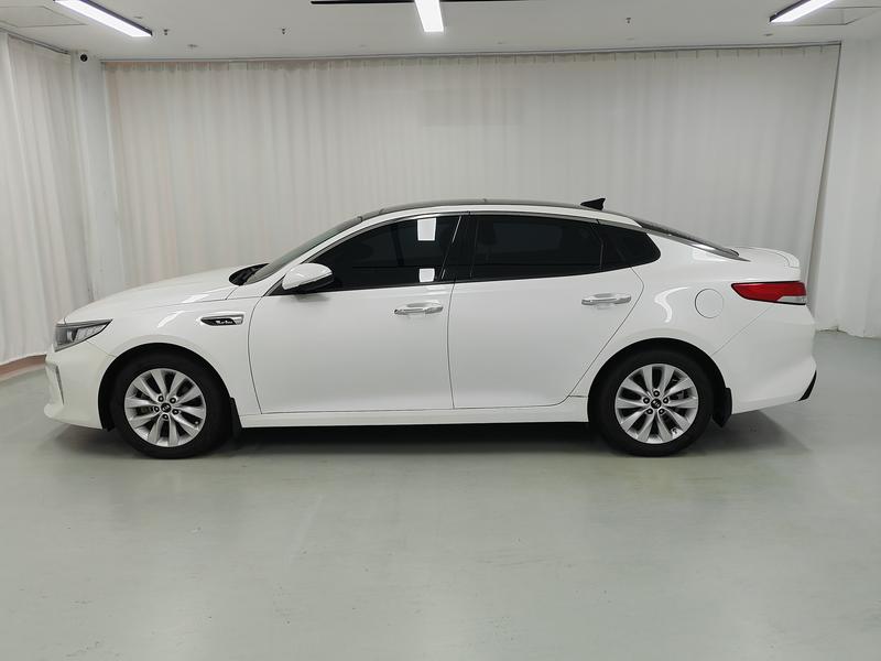 Kia Kia K5 2016