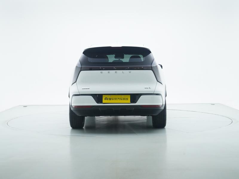 Geely Boyue L 2025