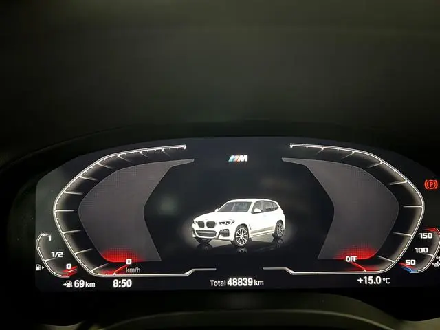 BMW BMW X3 xDrive30i leading M sports suit