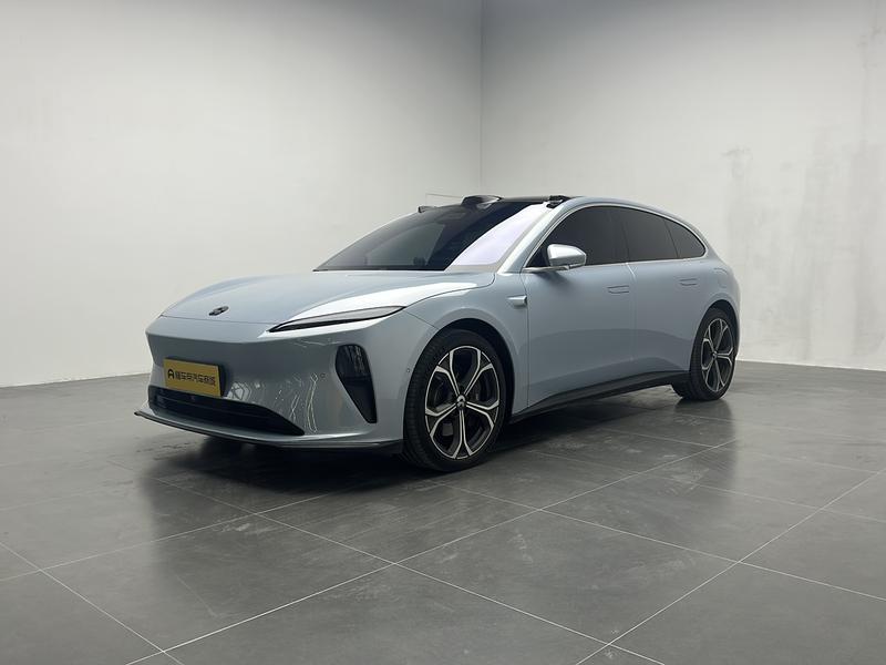 NIO NIO ET5 Touring 2024