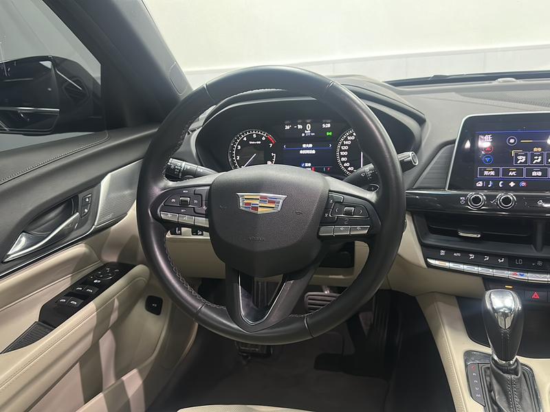 Cadillac Cadillac CT4 2023