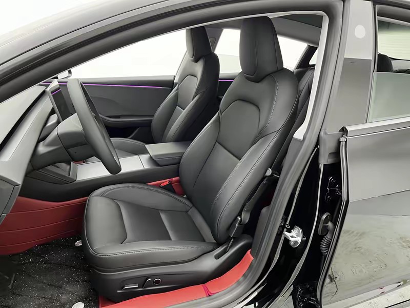 Tesla Model 3 2025