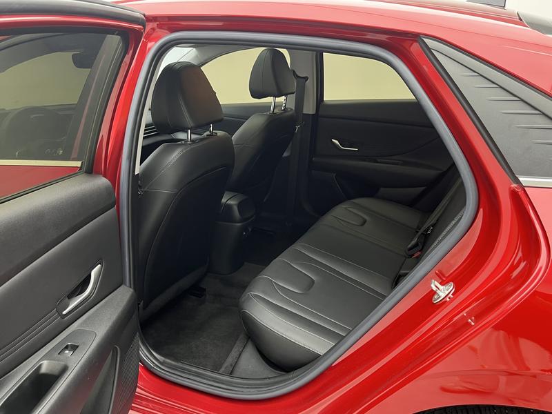 Hyundai Elantra 2021