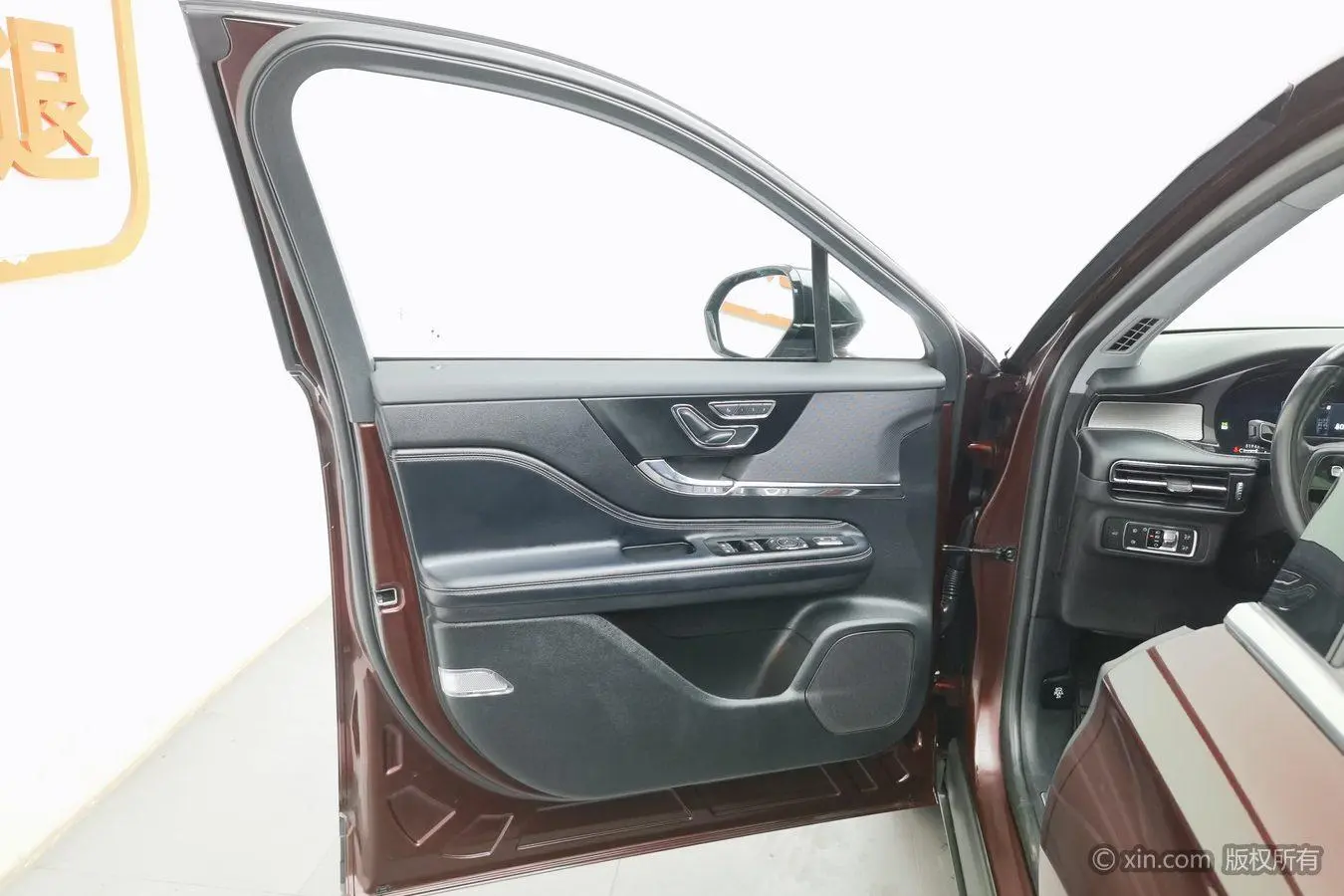 Lincoln Adventurer 2.0T two-wheel drive Zunya edition