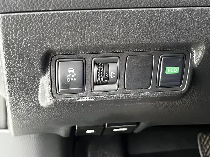 Nissan Qida TIIDA 2016