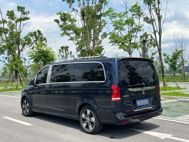 Mercedes-Benz Mercedes-Benz V-class V 260 L Long Wheelbase Premium Edition