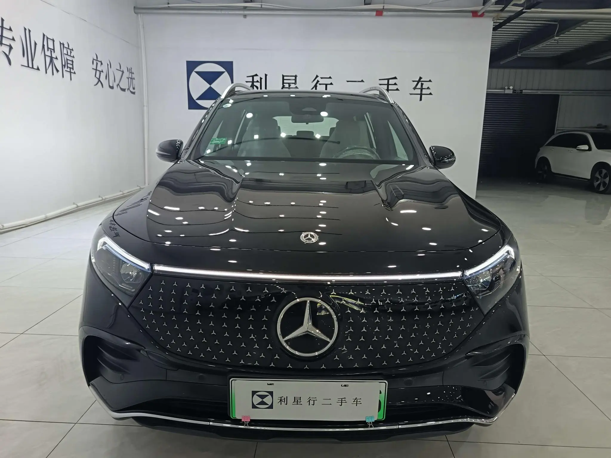 Mercedes-Benz Mercedes-Benz EQB EQB 260