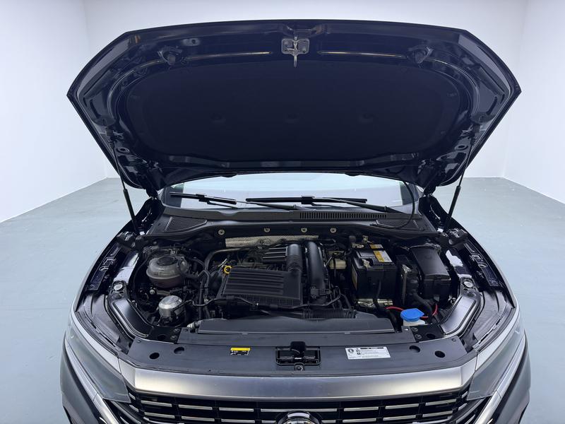 Volkswagen Passat 2024