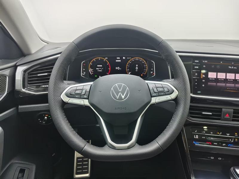 Volkswagen Explore Yue X 2020
