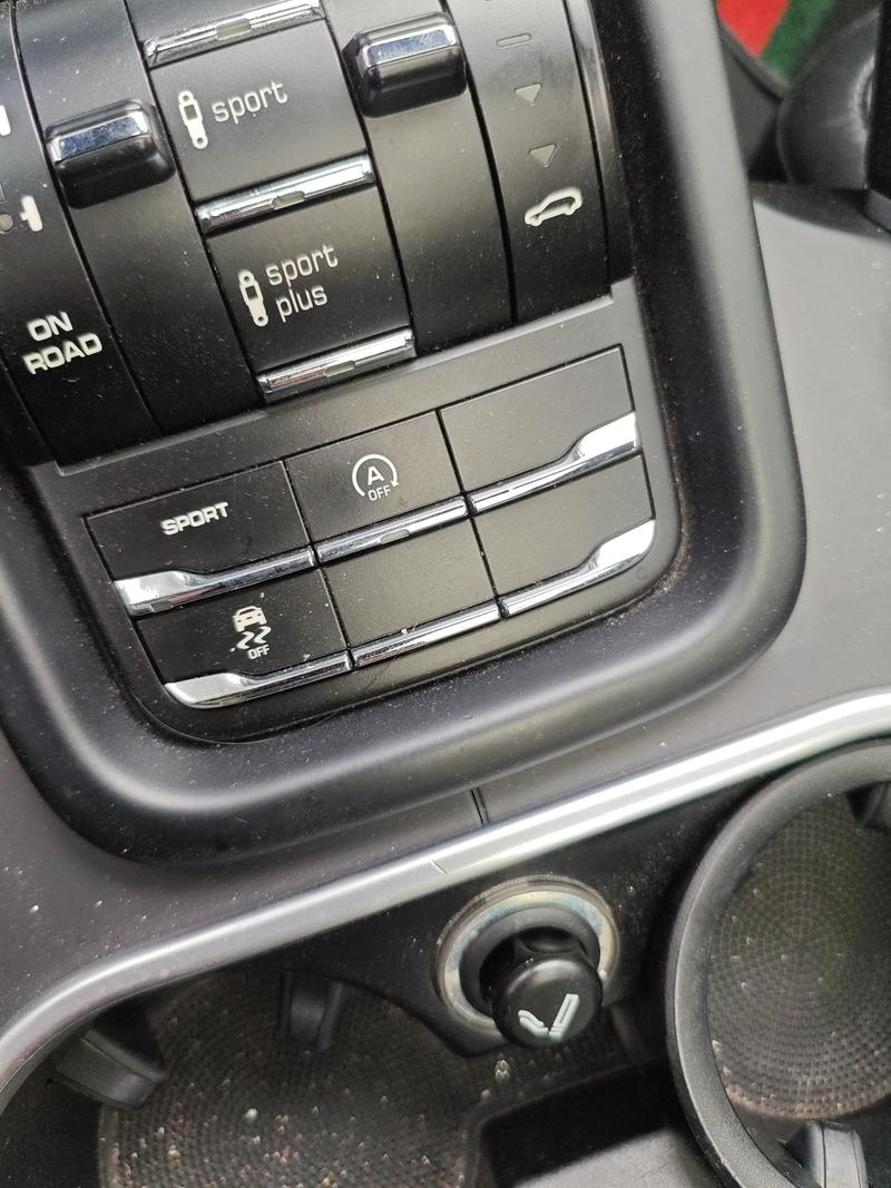 Porsche Cayenne 2016