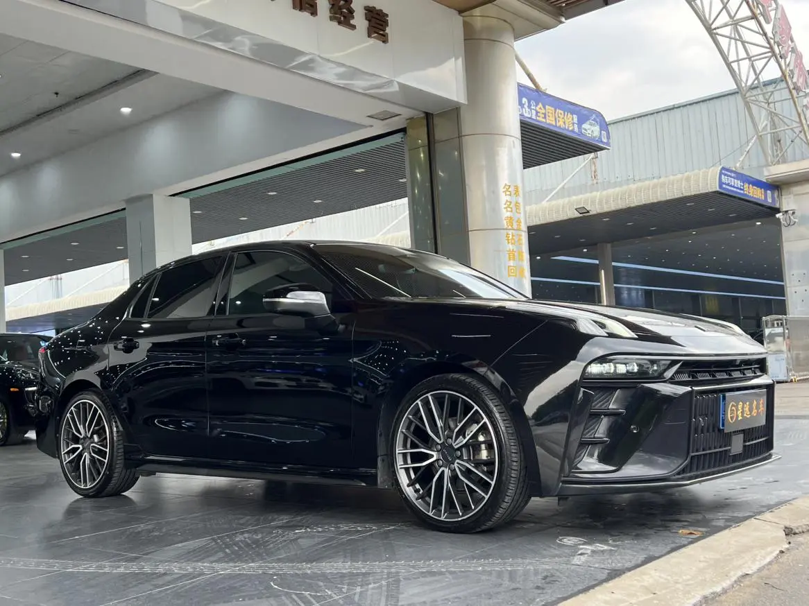 LYNK & CO Lynk 03 2.0 TD DCT Jin Pro